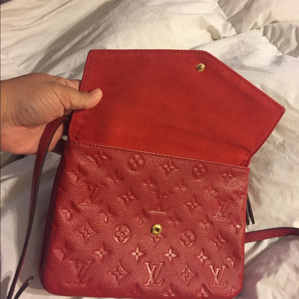 Louis Vuitton purse - Picture 4 of 8
